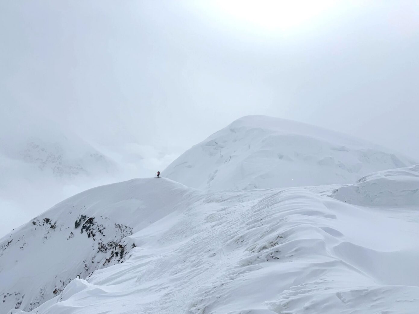 Traversing across the Crosson ridgeline.
