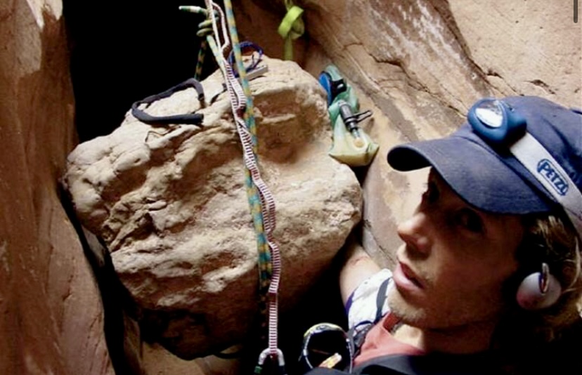 Aron Ralston trapped. 
