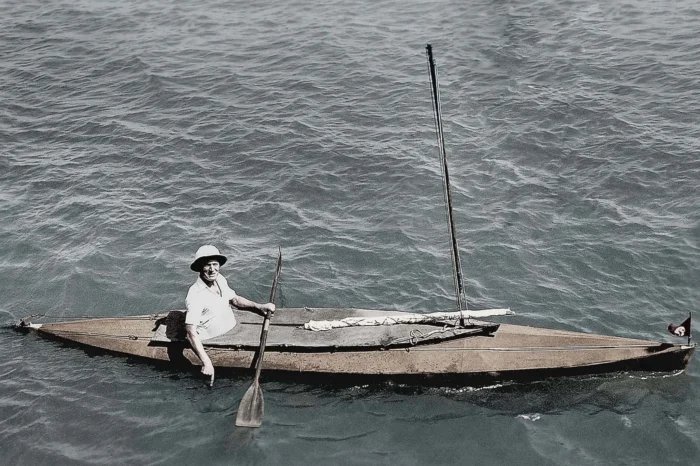 Oscar Speck in his folding kayak