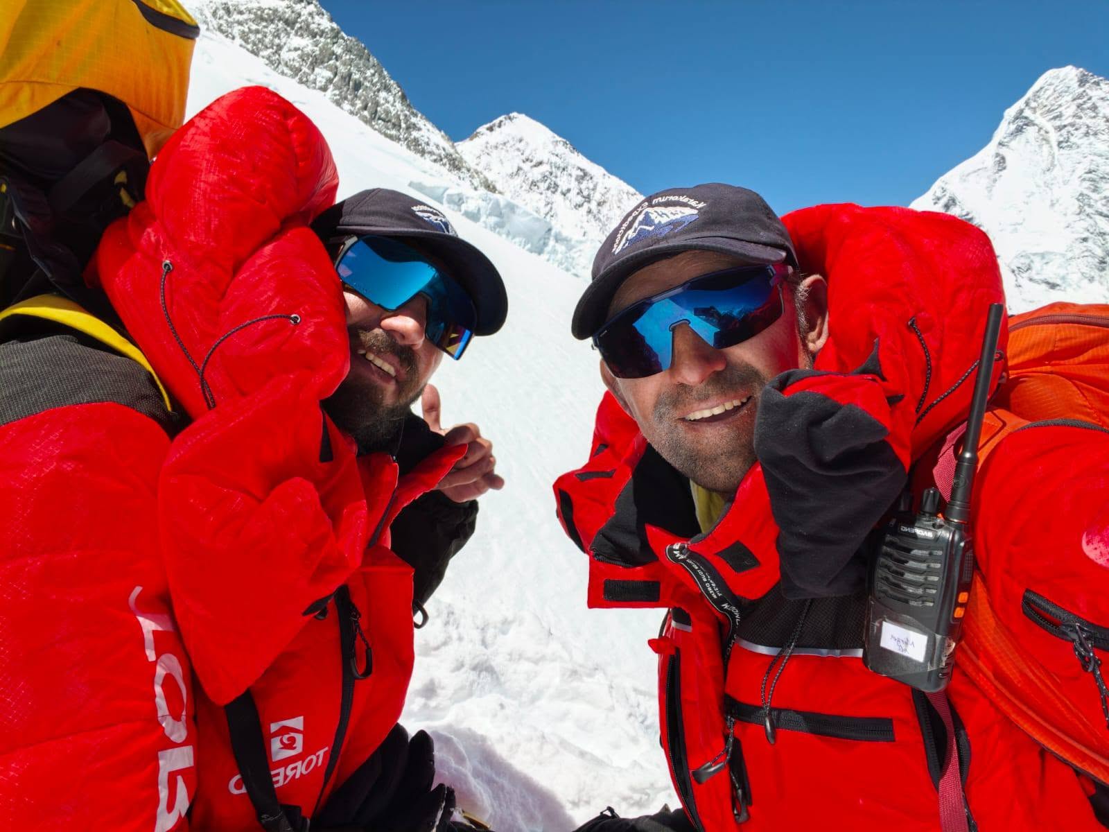 Broad Peak Summits; Klein Turns Around