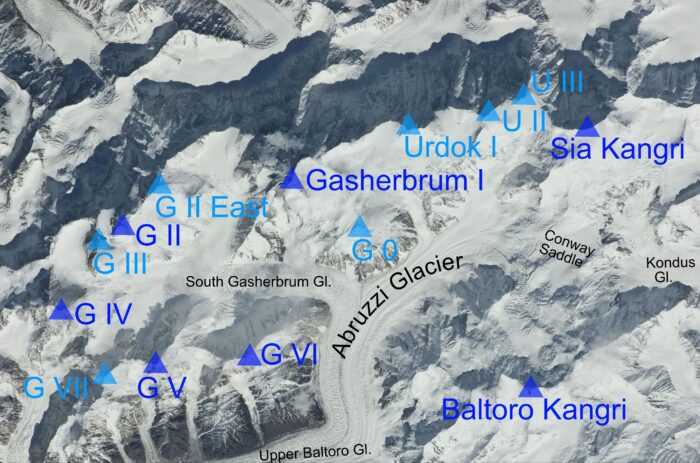 Location of the Peaks and glaciers of the Gasherbrum group on a 3D somital image.
