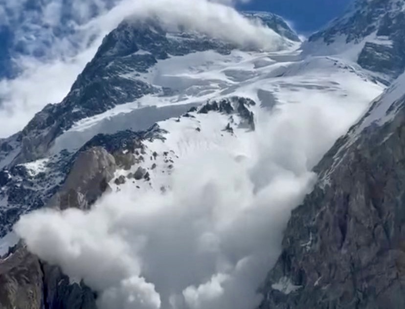Frame of a video of the recent Broad Peak avalanche that killed ten climbers.