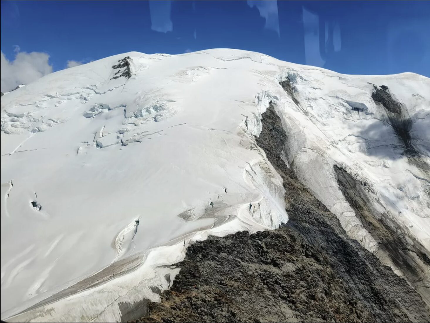 Mont Blanc summit area with no fresh snow.