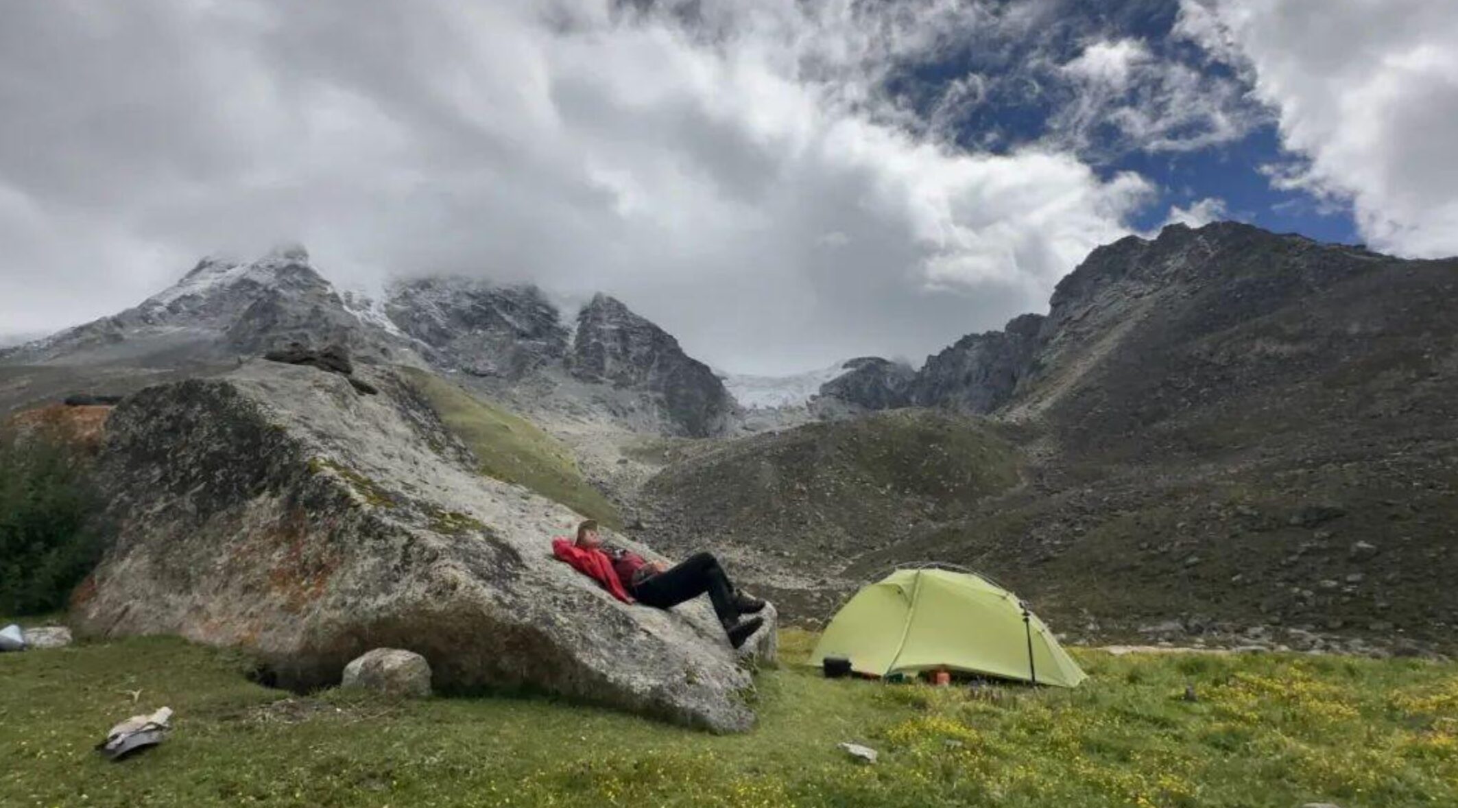 Xiao Zhu in the mountains
