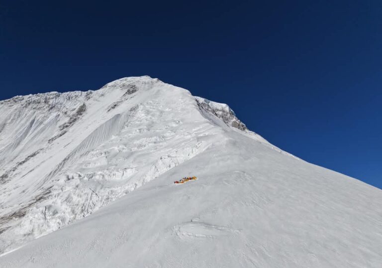 Dhaulagiri: Rope Fixing Halted For Unclear Reasons » Explorersweb